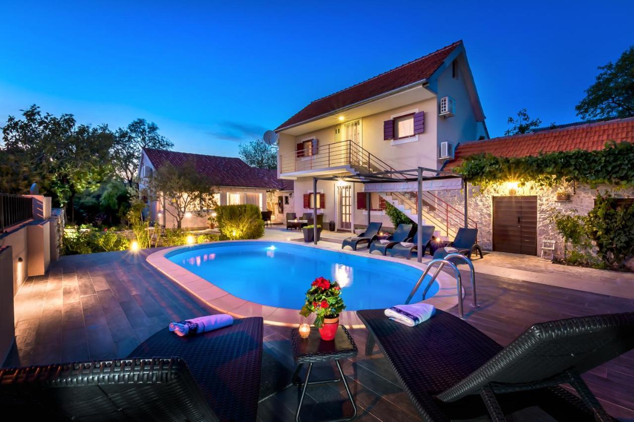Holiday Home Rosko 斯克拉丁 外观 照片