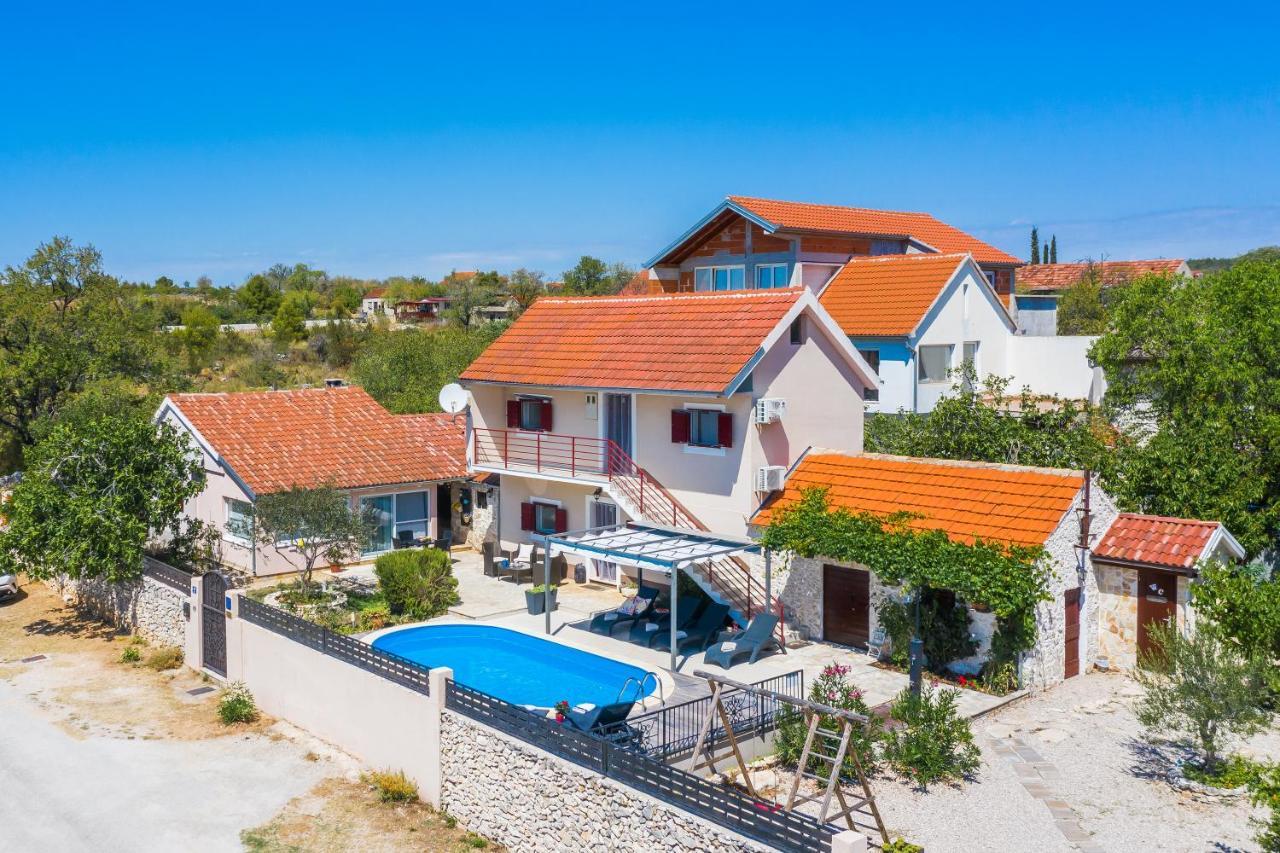 Holiday Home Rosko 斯克拉丁 外观 照片