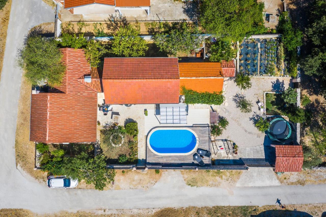 Holiday Home Rosko 斯克拉丁 外观 照片