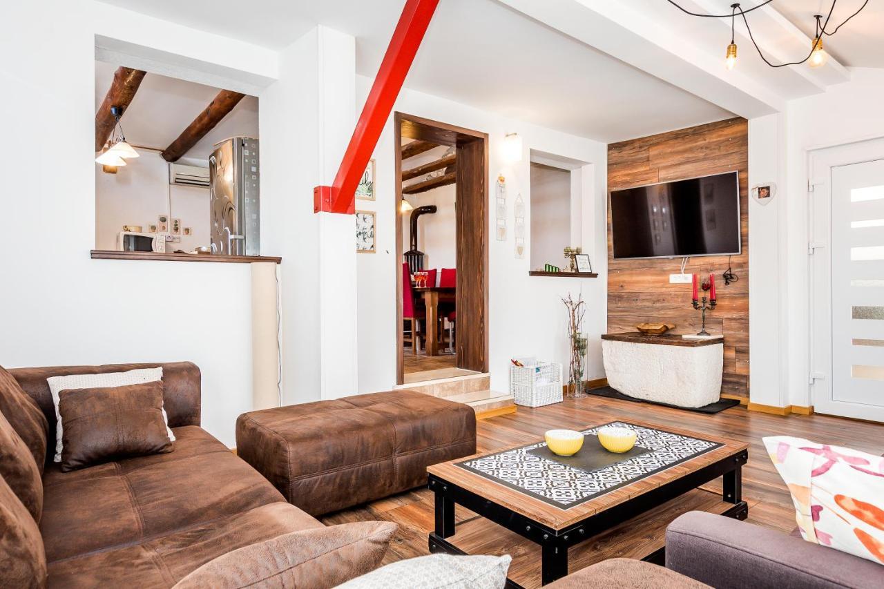 Holiday Home Rosko 斯克拉丁 外观 照片