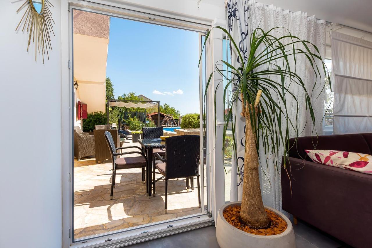 Holiday Home Rosko 斯克拉丁 外观 照片